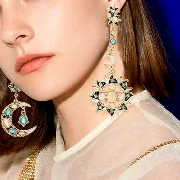 Gold teal crystal opalescent sun moon stars earrings - Picture 3 of 9